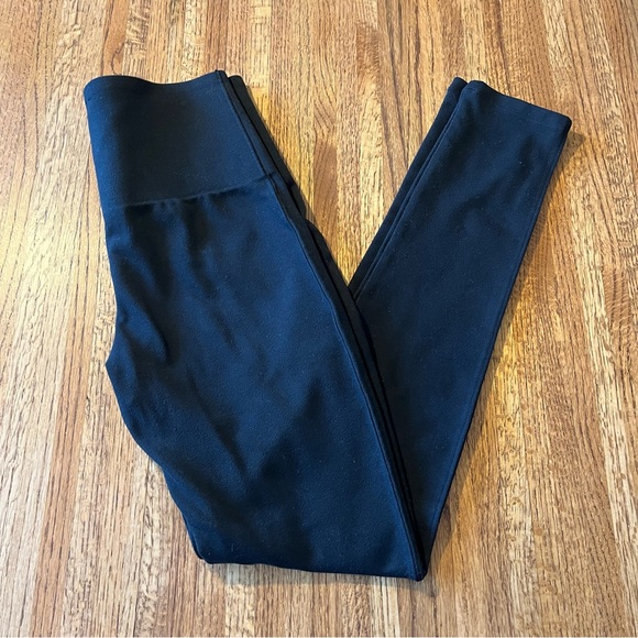 Spanx Shaping Leggings Women's Small Black Stretch EUC - Picture 3 of 8